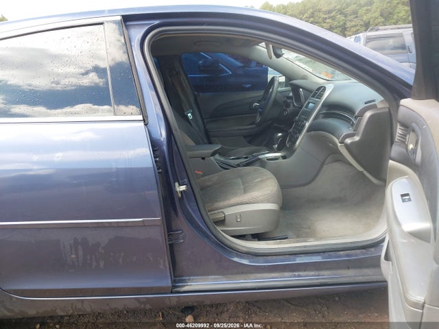 46209992 :رقم المزاد ، 1G11B5SL0FF245575 vin ، 2015 Chevrolet Malibu Ls مزاد بيع
