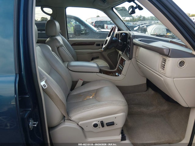 Продажа на аукционе авто 2004 Cadillac Escalade Standard, vin: 1GYEK63N44R283797, номер лота: 46210119