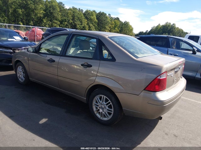 Продажа на аукционе авто 2005 Ford Focus Zx4, vin: 1FAFP34NX5W313824, номер лота: 46210123