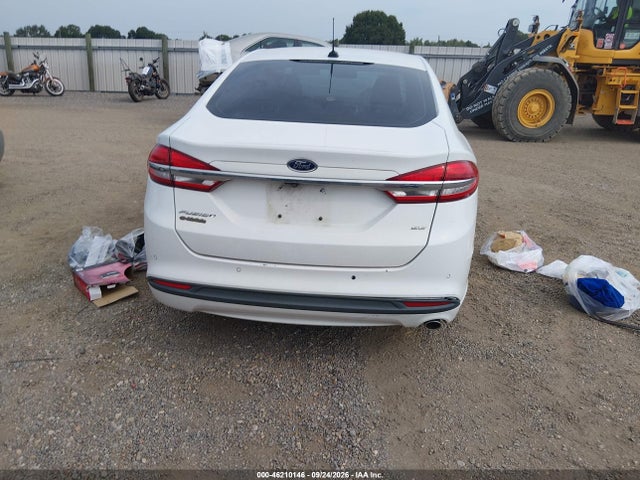 46210146 :رقم المزاد ، 3FA6P0H71HR370351 vin ، 2017 Ford Fusion Se مزاد بيع