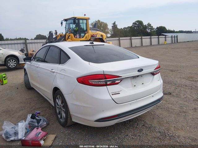 46210146 :رقم المزاد ، 3FA6P0H71HR370351 vin ، 2017 Ford Fusion Se مزاد بيع