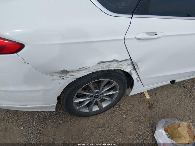 46210146 :رقم المزاد ، 3FA6P0H71HR370351 vin ، 2017 Ford Fusion Se مزاد بيع