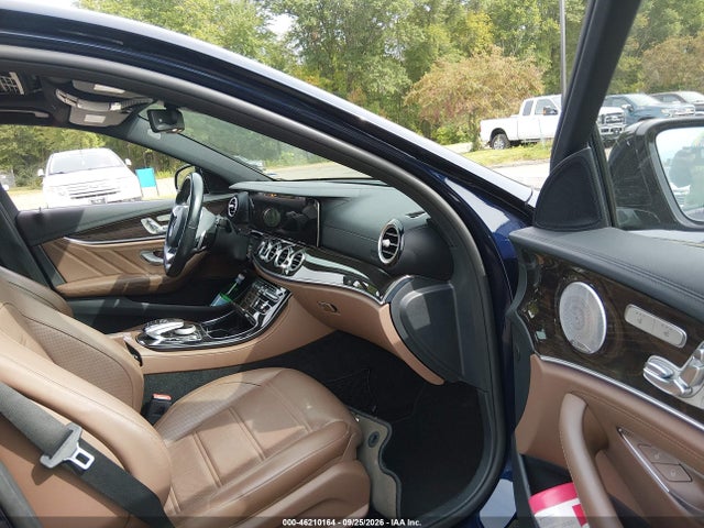 Продажа на аукционе авто 2017 Mercedes-benz Amg E 43 4matic, vin: WDDZF6EB1HA252483, номер лота: 46210164