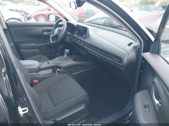 2023 Honda Hr-v Awd Lx მანქანა იყიდება აუქციონზე, vin: 3CZRZ2H32PM742697, აუქციონის ნომერი: 46210182