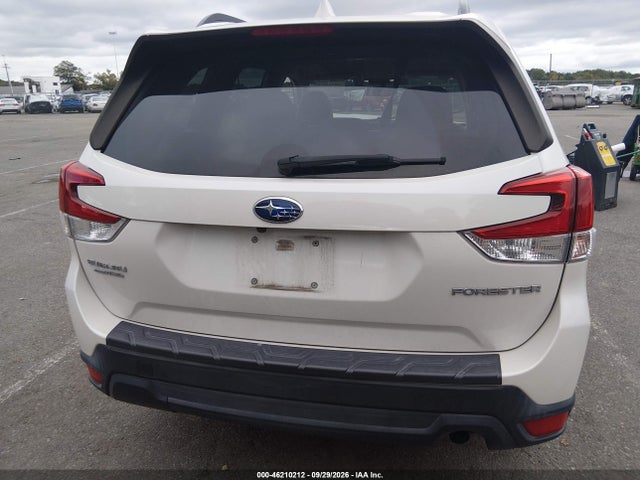 2019 Subaru Forester Premium მანქანა იყიდება აუქციონზე, vin: JF2SKAEC4KH433824, აუქციონის ნომერი: 46210212