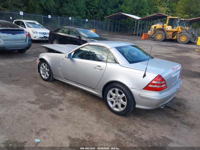 46210243 :رقم المزاد ، WDBKK49F33F280644 vin ، 2003 Mercedes-benz Slk 230 Kompressor مزاد بيع