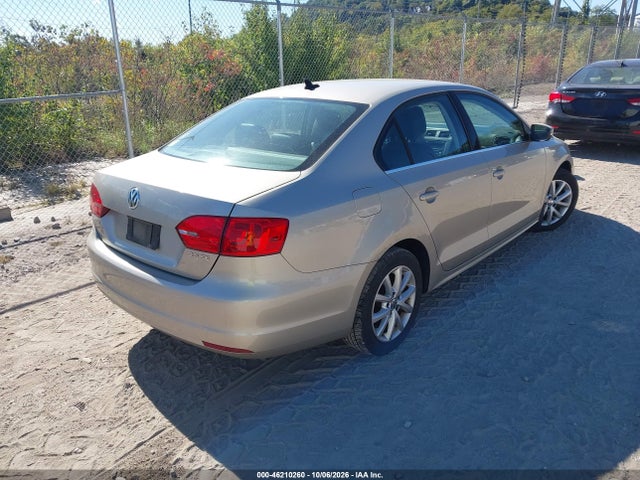 2013 Volkswagen Jetta 2.5l Se მანქანა იყიდება აუქციონზე, vin: 3VWDP7AJXDM308919, აუქციონის ნომერი: 46210260