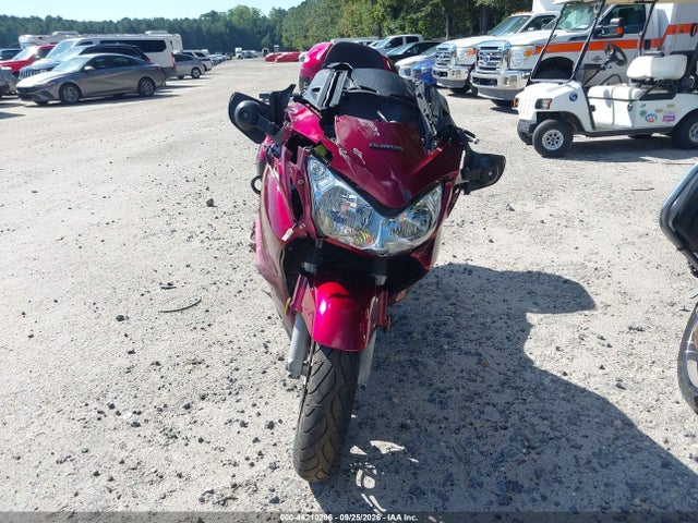 46210296 :رقم المزاد ، JH2SC51095M300803 vin ، 2005 Honda St1300 مزاد بيع