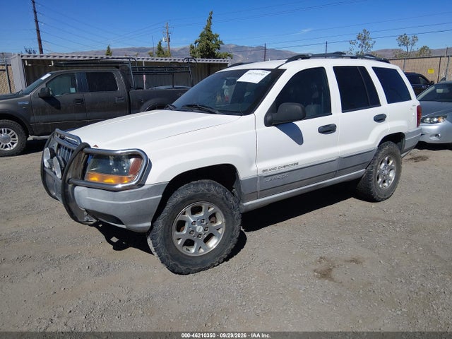 2000 Jeep Grand Cherokee Laredo მანქანა იყიდება აუქციონზე, vin: 1J4GW48N0YC208498, აუქციონის ნომერი: 46210350