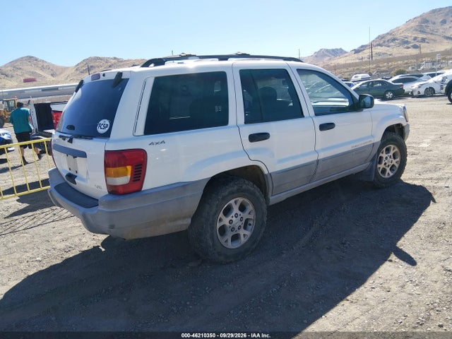 2000 Jeep Grand Cherokee Laredo მანქანა იყიდება აუქციონზე, vin: 1J4GW48N0YC208498, აუქციონის ნომერი: 46210350