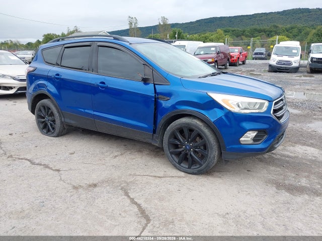 Продаж на аукціоні авто 2017 Ford Escape Se, vin: 1FMCU9GD5HUC06462, номер лоту: 46210354