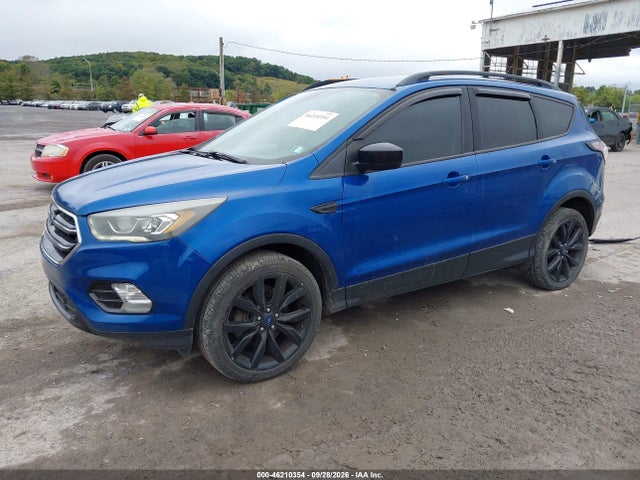 Продаж на аукціоні авто 2017 Ford Escape Se, vin: 1FMCU9GD5HUC06462, номер лоту: 46210354
