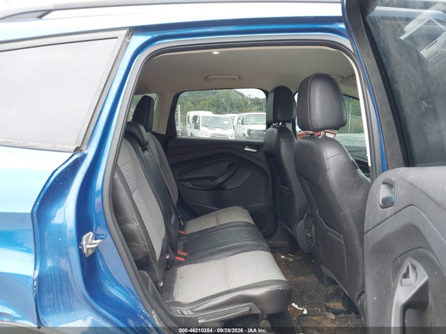 Продаж на аукціоні авто 2017 Ford Escape Se, vin: 1FMCU9GD5HUC06462, номер лоту: 46210354