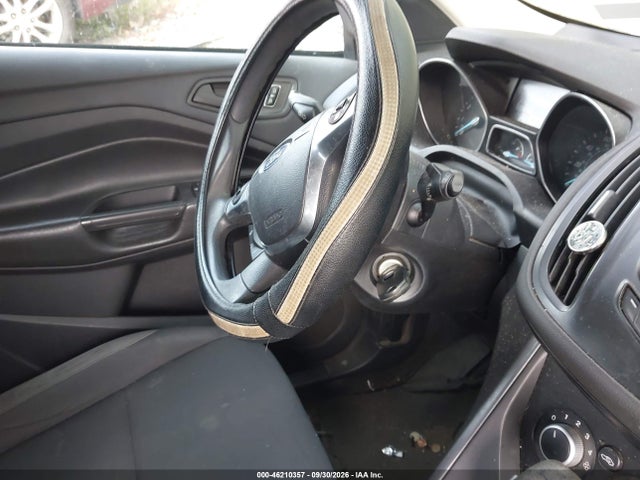 Продажа на аукционе авто 2016 Ford Escape S, vin: 1FMCU0F77GUA72849, номер лота: 46210357