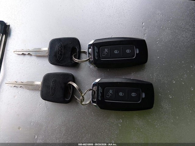 2003 Ford Escape Limited მანქანა იყიდება აუქციონზე, vin: 1FMCU94163KE04742, აუქციონის ნომერი: 46210509
