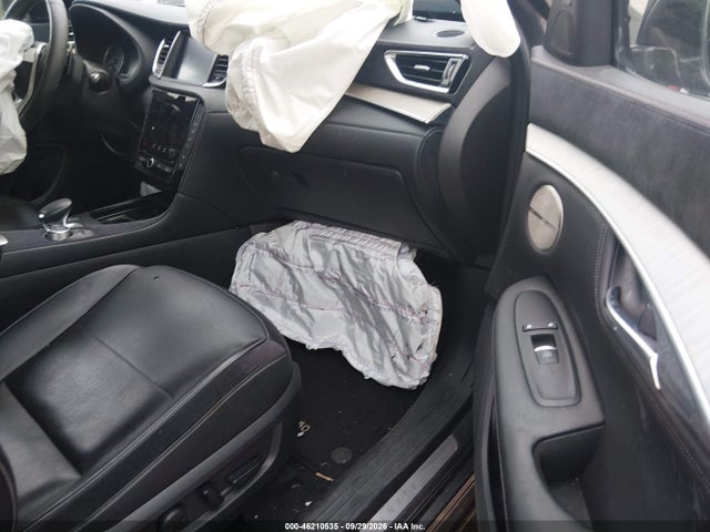 46210535 :رقم المزاد ، 3PCAJ5M3XKF104695 vin ، 2019 Infiniti Qx50 Essential مزاد بيع
