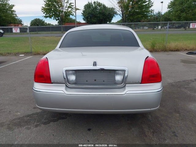 Aukcja sprzedaży 2011 Lincoln Town Car Signature Limited, vin: 2LNBL8CV8BX753135, numer aukcji: 46210536