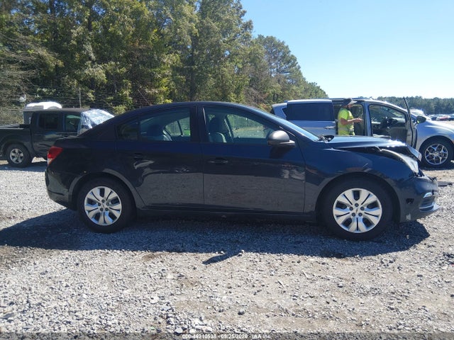 Aukcja sprzedaży 2015 Chevrolet Cruze Ls Auto, vin: 1G1PA5SH1F7191951, numer aukcji: 46210538