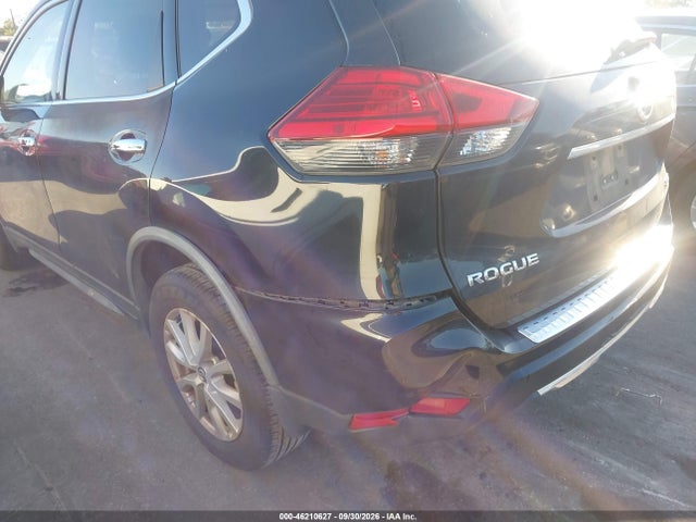 46210627 :رقم المزاد ، JN8AT2MV7HW277786 vin ، 2017 Nissan Rogue Sv مزاد بيع