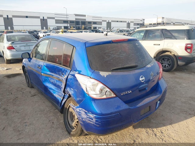 46210652 :رقم المزاد ، 3N1BC1CP6AL466327 vin ، 2010 Nissan Versa 1.8s مزاد بيع