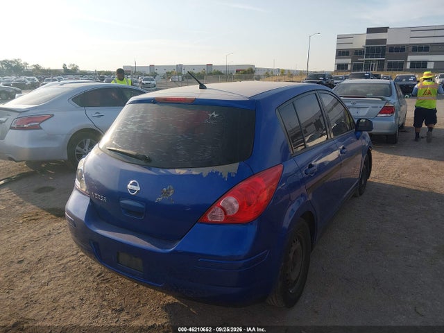 46210652 :رقم المزاد ، 3N1BC1CP6AL466327 vin ، 2010 Nissan Versa 1.8s مزاد بيع