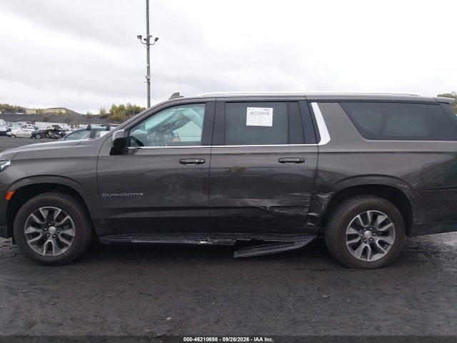 Продаж на аукціоні авто 2021 Chevrolet Suburban 4wd Lt, vin: 1GNSKCKD3MR183861, номер лоту: 46210698
