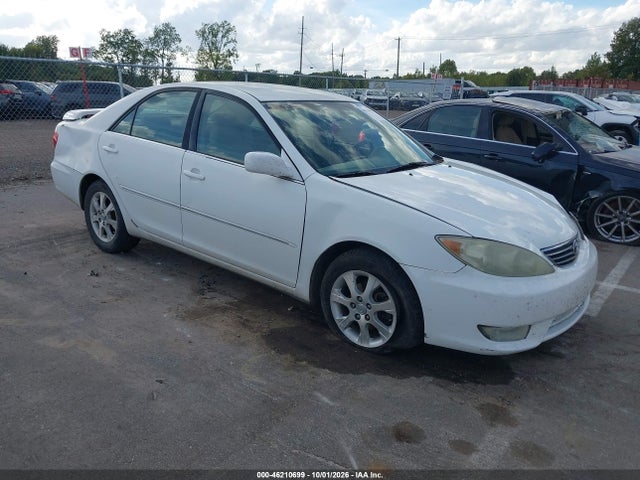 46210699 :رقم المزاد ، 4T1BE32K75U553301 vin ، 2005 Toyota Camry Xle مزاد بيع