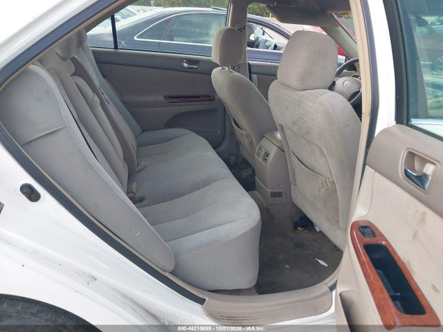 46210699 :رقم المزاد ، 4T1BE32K75U553301 vin ، 2005 Toyota Camry Xle مزاد بيع