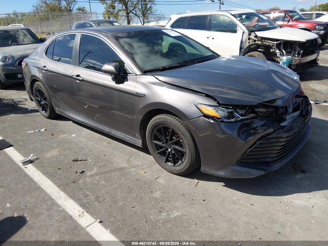 2019 Toyota Camry Hybrid Le მანქანა იყიდება აუქციონზე, vin: 4T1B31HK0KU515096, აუქციონის ნომერი: 46210742