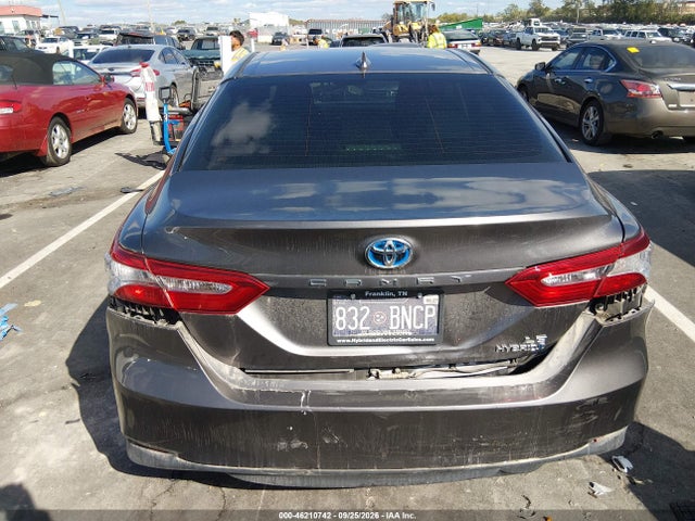 2019 Toyota Camry Hybrid Le მანქანა იყიდება აუქციონზე, vin: 4T1B31HK0KU515096, აუქციონის ნომერი: 46210742