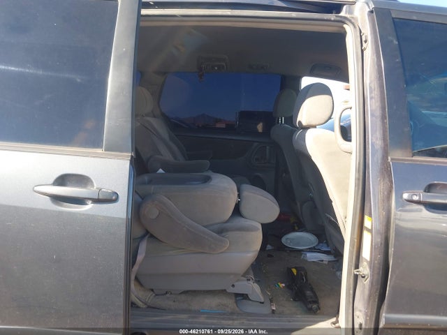 46210761 :رقم المزاد ، 5TDZK23C17S058192 vin ، 2007 Toyota Sienna Le مزاد بيع