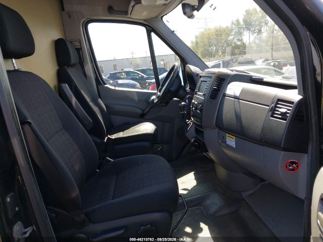 Продаж на аукціоні авто 2015 Mercedes-benz Sprinter 3500 High  Roof, vin: WD3PF1CCXF5992386, номер лоту: 46210762