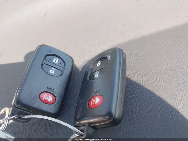 Продаж на аукціоні авто 2010 Toyota Prius Iii, vin: JTDKN3DU3A0237298, номер лоту: 46210766
