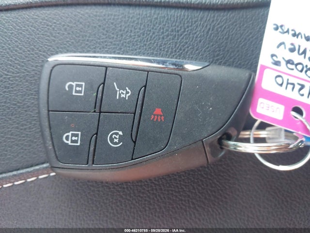 Chevrolet Traverse Awd Lt 2025 1GNEVGRS0SJ183845 Image 11