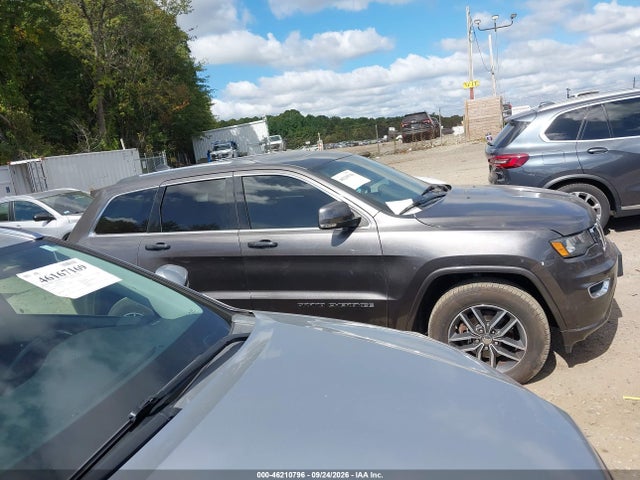 46210796 :رقم المزاد ، 1C4RJFBGXHC782531 vin ، 2017 Jeep Grand Cherokee Limited 4x4 مزاد بيع