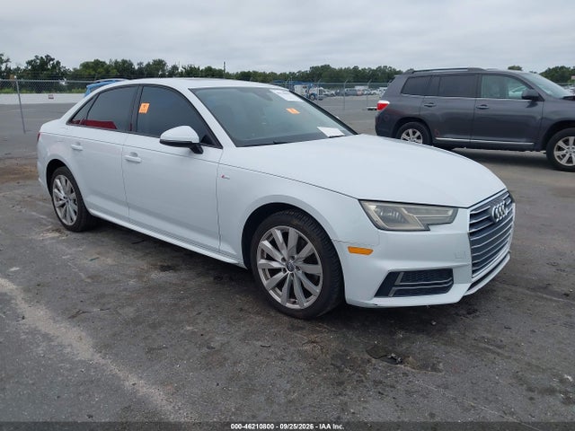 46210800 :رقم المزاد ، WAUKMAF40JA108477 vin ، 2018 Audi A4 2.0t Tech Ultra Premium/2.0t Ultra Premium مزاد بيع