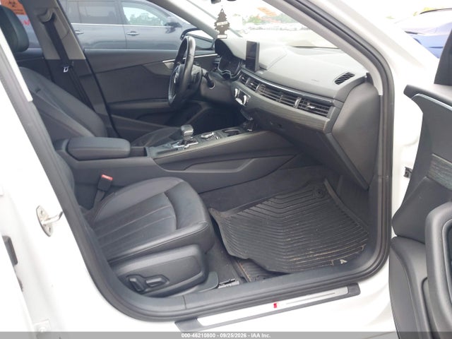 46210800 :رقم المزاد ، WAUKMAF40JA108477 vin ، 2018 Audi A4 2.0t Tech Ultra Premium/2.0t Ultra Premium مزاد بيع