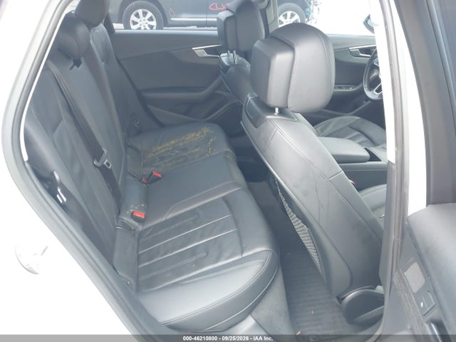 46210800 :رقم المزاد ، WAUKMAF40JA108477 vin ، 2018 Audi A4 2.0t Tech Ultra Premium/2.0t Ultra Premium مزاد بيع
