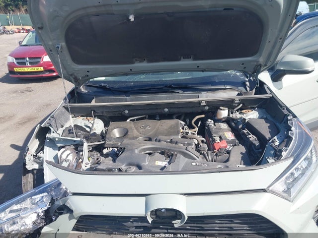 Продаж на аукціоні авто 2020 Toyota Rav4 Xle Premium, vin: 2T3A1RFV1LW112136, номер лоту: 46210862