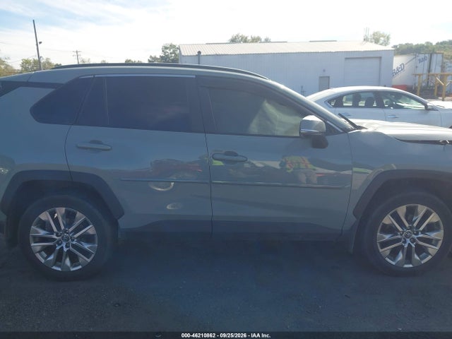 Продаж на аукціоні авто 2020 Toyota Rav4 Xle Premium, vin: 2T3A1RFV1LW112136, номер лоту: 46210862