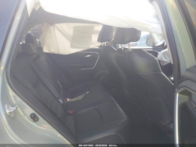 Продаж на аукціоні авто 2020 Toyota Rav4 Xle Premium, vin: 2T3A1RFV1LW112136, номер лоту: 46210862
