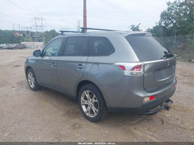 Mitsubishi Outlander Se 2014 JA4AZ3A39EZ018353 Image 3