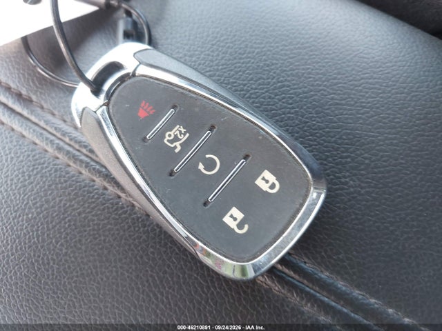 1G1ZD5ST2SF137241 Chevrolet Malibu Fwd 1lt