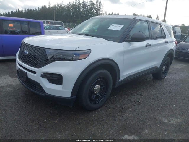 Ford Police Interceptor Utility 2021 1FM5K8AW2MNA20224 Image 2