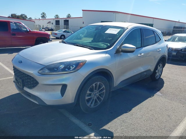 Ford ESCAPE SE 2020 1FMCU9G68LUB82703 Image 2