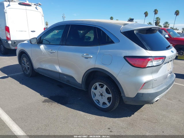 Ford ESCAPE SE 2020 1FMCU9G68LUB82703 Image 3