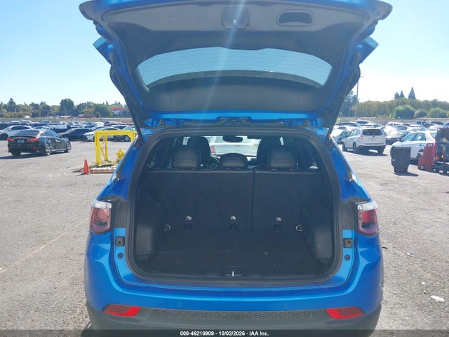 Jeep Compass Limited 4x4 2025 3C4NJDCN6ST520372 Image 17