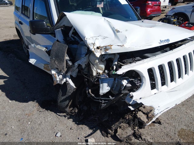46210975 :رقم المزاد ، 1C4NJRBB2GD690410 vin ، 2016 Jeep Patriot Sport مزاد بيع