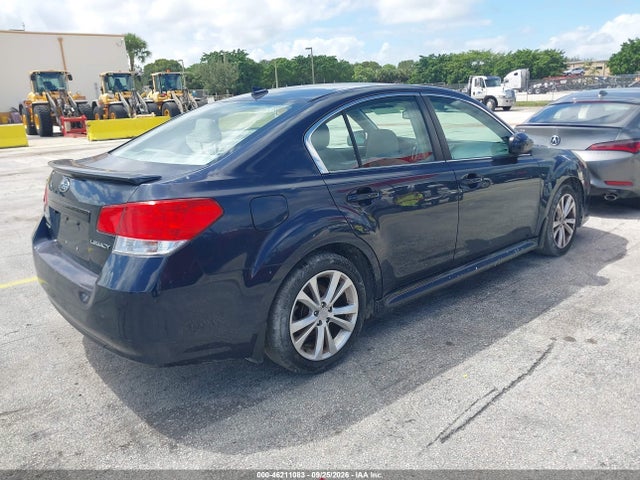 2014 Subaru Legacy 2.5i Premium მანქანა იყიდება აუქციონზე, vin: 4S3BMCC60E3026263, აუქციონის ნომერი: 46211083