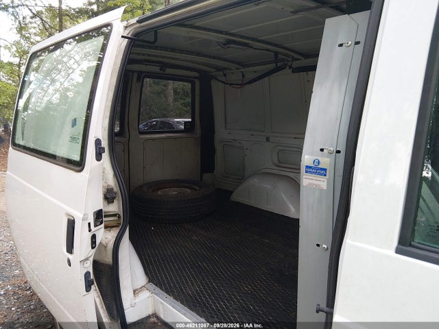 2000 Chevrolet Astro მანქანა იყიდება აუქციონზე, vin: 1GCDM19W4YB172275, აუქციონის ნომერი: 46211087